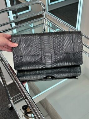 Ximena Kavalekas Clutch